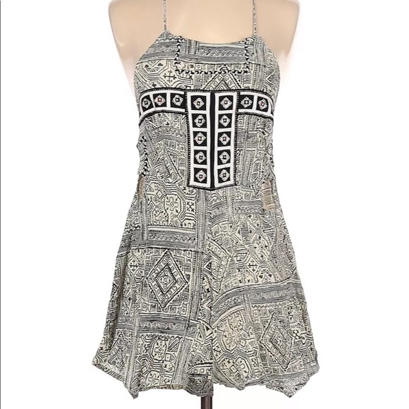 Cleobella Tribal Halter cutout beaded romper - Picture 4 of 11